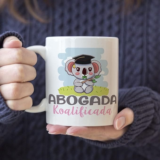 taza abogada koalificada